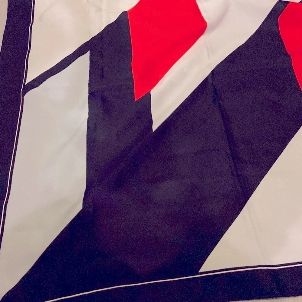 Leonardi Scarf Black Red Grey